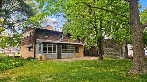 Tiny photo for 645 Judge Avenue, Waukegan, IL 60085 (MLS # 12653371)