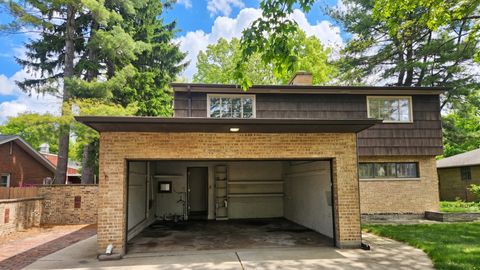 Tiny photo for 645 Judge Avenue, Waukegan, IL 60085 (MLS # 12653371)