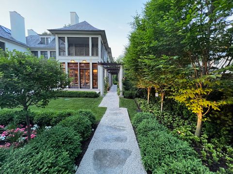 Tiny photo for 528 Roslyn Road, Kenilworth, IL 60043 (MLS # 12543573)