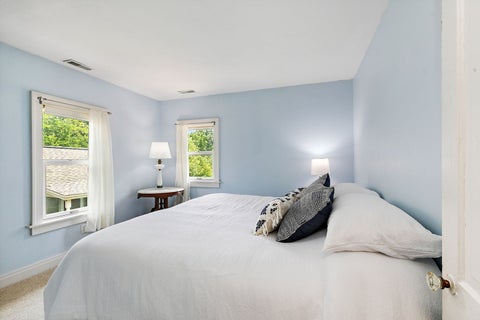 Tiny photo for 512 Barrington Avenue, East Dundee, IL 60118 (MLS # 12743898)