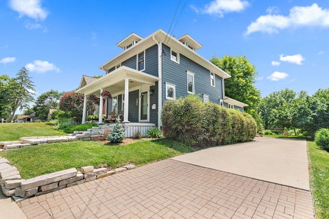 Tiny photo for 512 Barrington Avenue, East Dundee, IL 60118 (MLS # 12743898)