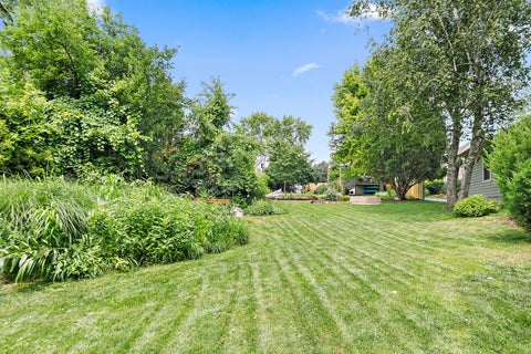 Tiny photo for 512 Barrington Avenue, East Dundee, IL 60118 (MLS # 12743898)