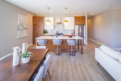 Tiny photo for 4704 S Saint Lawrence Avenue #2W, Chicago, IL 60615 (MLS # 12500621)