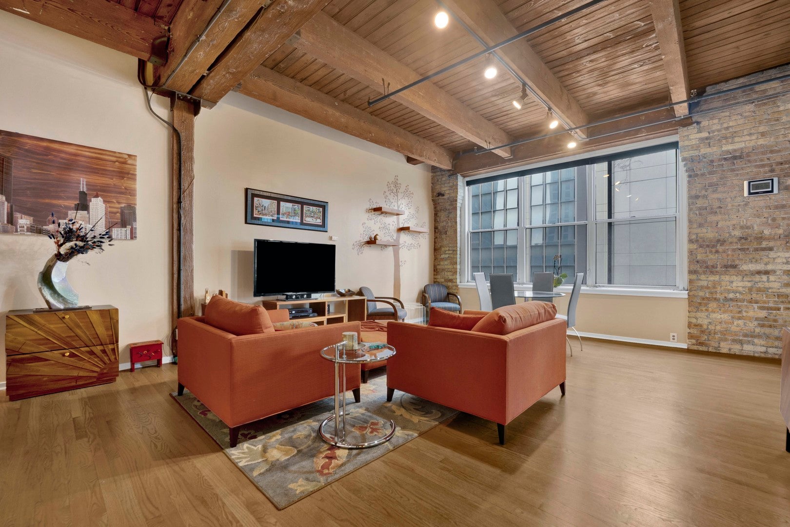 540 N Lake Shore Drive 603