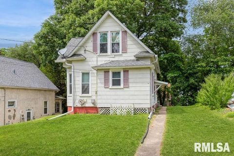 Tiny photo for 2308 18TH Avenue, Moline, IL 61265 (MLS # 12557394)