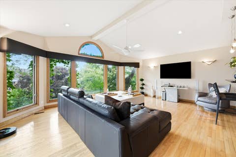 Tiny photo for 130 Surrey Lane, Burr Ridge, IL 60527 (MLS # 12739170)