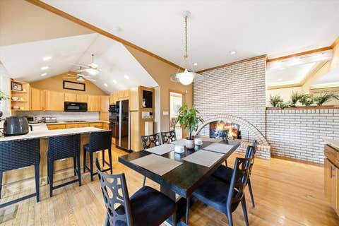 Tiny photo for 130 Surrey Lane, Burr Ridge, IL 60527 (MLS # 12739170)