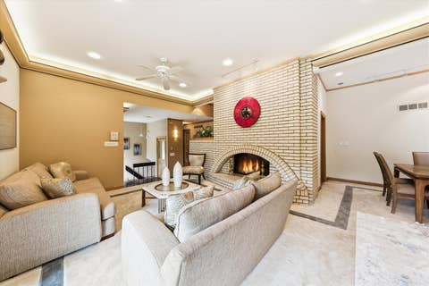 Tiny photo for 130 Surrey Lane, Burr Ridge, IL 60527 (MLS # 12739170)