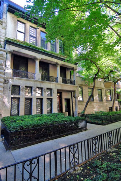 1436 N Astor Street Chicago IL 60610