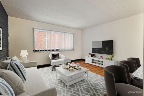 Tiny photo for 2546 N Harlem Avenue #GC, Elmwood Park, IL 60707 (MLS # 12476813)