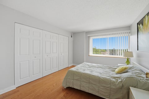 Tiny photo for 1800 Huntington Boulevard #AE607, Hoffman Estates, IL 60169 (MLS # 12646282)