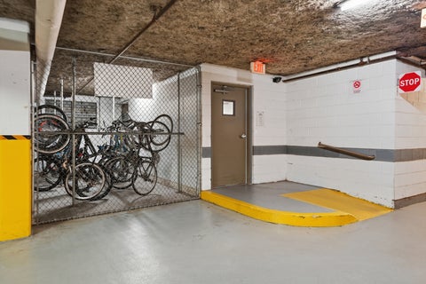 Tiny photo for 1800 Huntington Boulevard #AE607, Hoffman Estates, IL 60169 (MLS # 12646282)