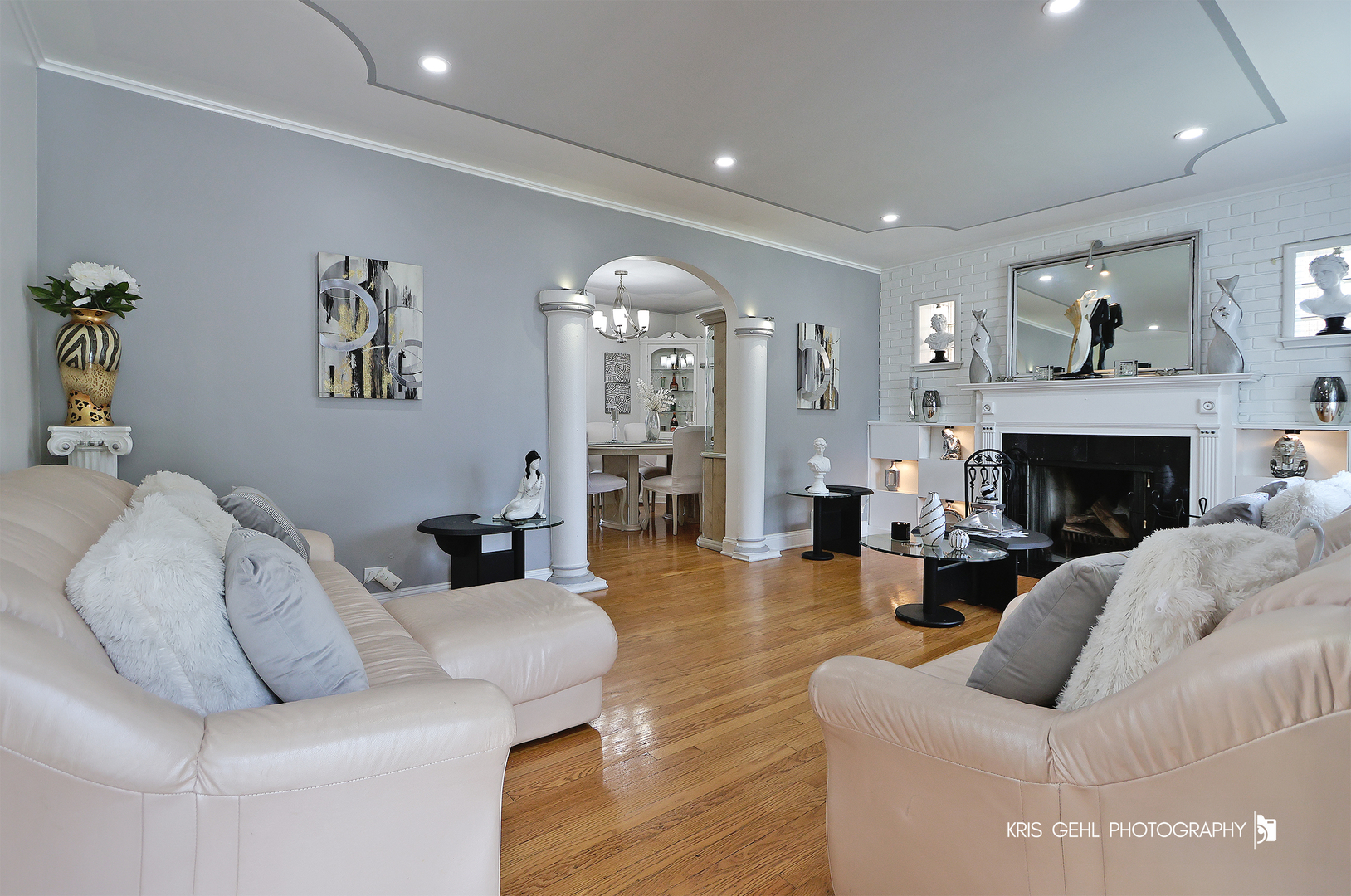 6847 W Foster Avenue