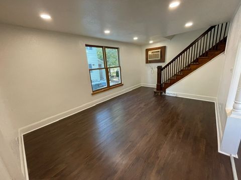 Tiny photo for 1530 Chestnut Street, Rockford, IL 61102 (MLS # 12502840)