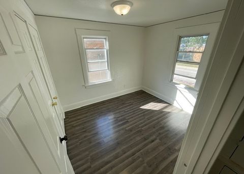 Tiny photo for 1530 Chestnut Street, Rockford, IL 61102 (MLS # 12502840)