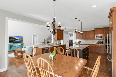 Tiny photo for 3679 Broadleaf Avenue, Elgin, IL 60124 (MLS # 12632027)