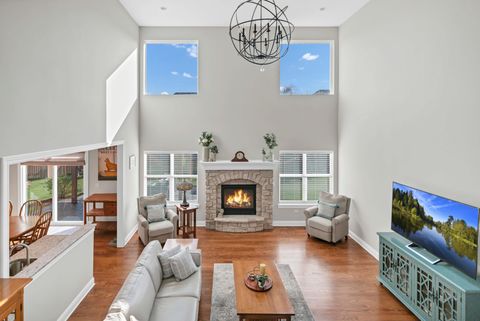 Tiny photo for 3679 Broadleaf Avenue, Elgin, IL 60124 (MLS # 12632027)