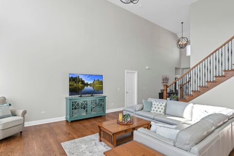 Tiny photo for 3679 Broadleaf Avenue, Elgin, IL 60124 (MLS # 12632027)