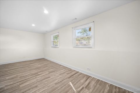 Tiny photo for 5628 Crestwood Road, Matteson, IL 60443 (MLS # 12498396)