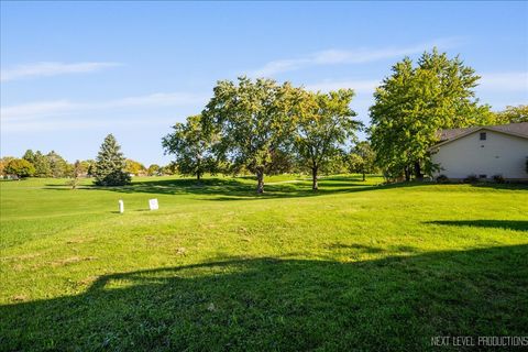 Tiny photo for 5628 Crestwood Road, Matteson, IL 60443 (MLS # 12498396)