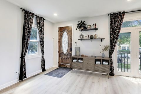 Tiny photo for 6431 N Paulina Street, Chicago, IL 60626 (MLS # 12592007)