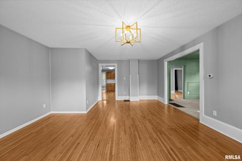 Tiny photo for 118 S 1ST Street, Long Grove, IA 52756 (MLS # QC4268035)