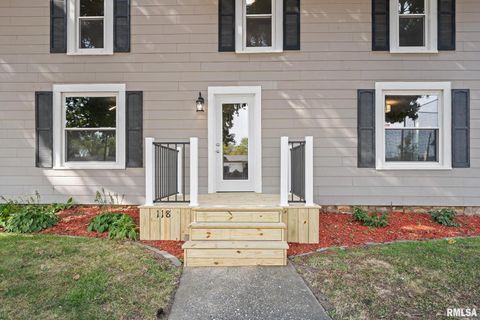 Tiny photo for 118 S 1ST Street, Long Grove, IA 52756 (MLS # QC4268035)