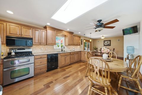 Tiny photo for 20W545 Moreland Avenue, Addison, IL 60101 (MLS # 12646150)