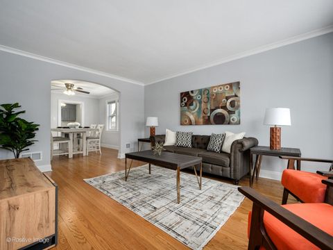 Tiny photo for 6057 W Melrose Street, Chicago, IL 60634 (MLS # 12542640)