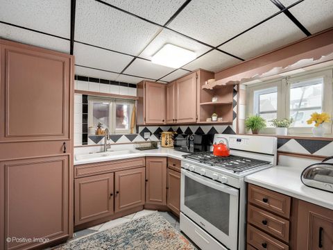 Tiny photo for 6057 W Melrose Street, Chicago, IL 60634 (MLS # 12542640)