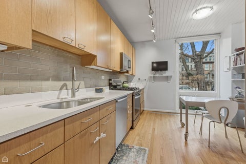 Tiny photo for 5631 S Blackstone Avenue, Chicago, IL 60637 (MLS # 12763049)