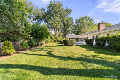 Tiny photo for 325 E Hawthorne Boulevard, Wheaton, IL 60187 (MLS # 12495873)