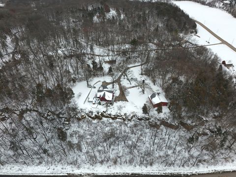 Tiny photo for 9120 Spring Valley Road, Fulton, IL 61252 (MLS # 12528679)