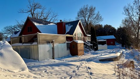 Tiny photo for 9120 Spring Valley Road, Fulton, IL 61252 (MLS # 12528679)