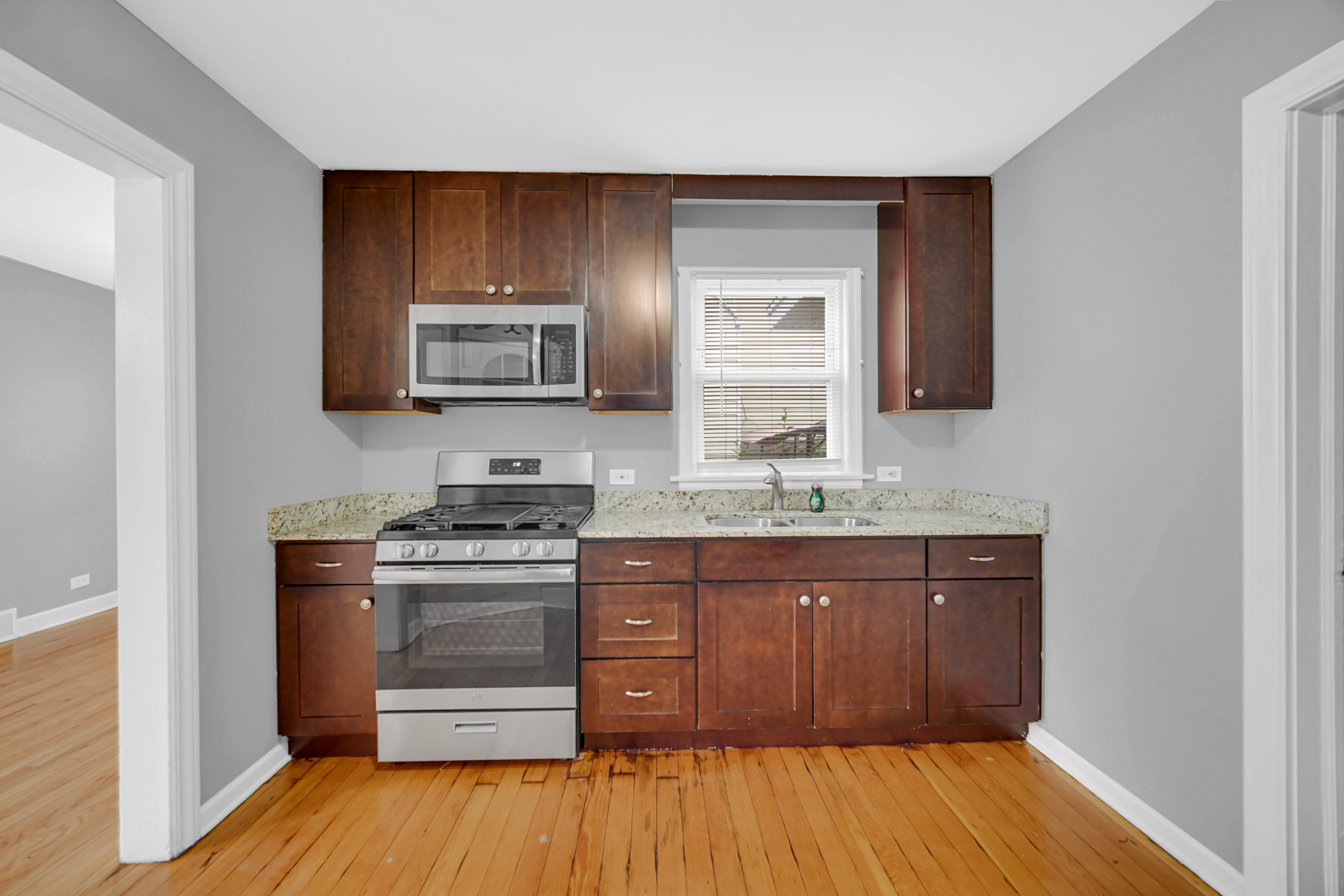10 E Belle Drive
