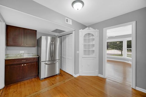 Tiny photo for 10 E Belle Drive, Northlake, IL 60164 (MLS # 12439629)