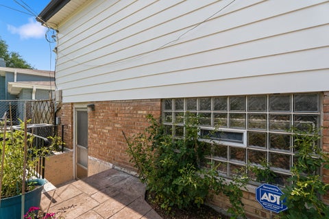 Tiny photo for 15457 Diekman Court, Dolton, IL 60419 (MLS # 12743798)