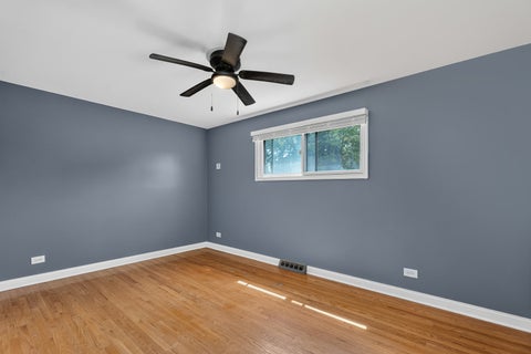 Tiny photo for 15457 Diekman Court, Dolton, IL 60419 (MLS # 12743798)