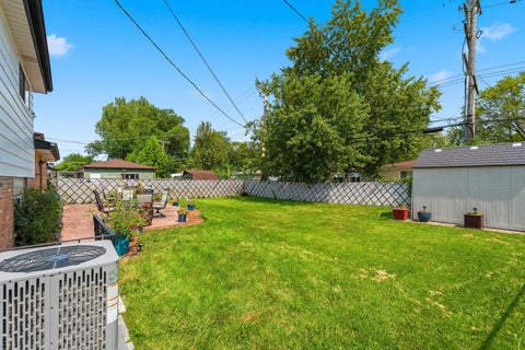 Tiny photo for 15457 Diekman Court, Dolton, IL 60419 (MLS # 12743798)