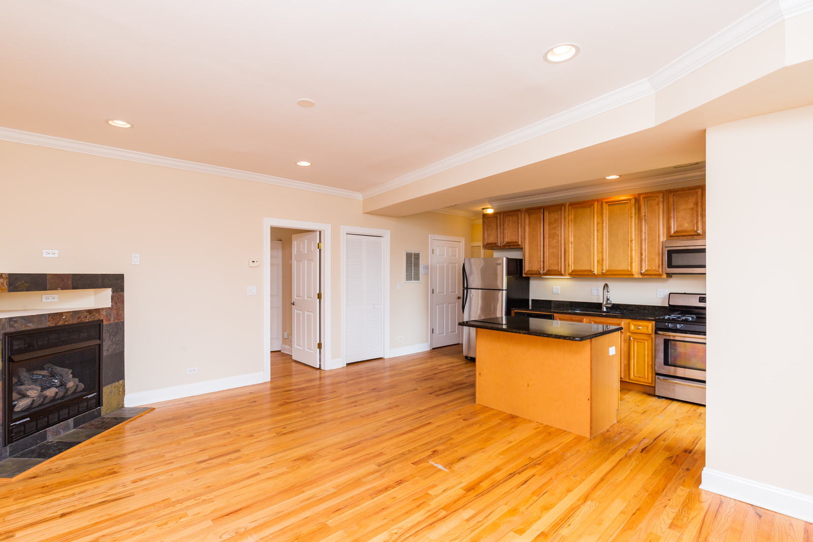 3510 W Cortland Street 4S