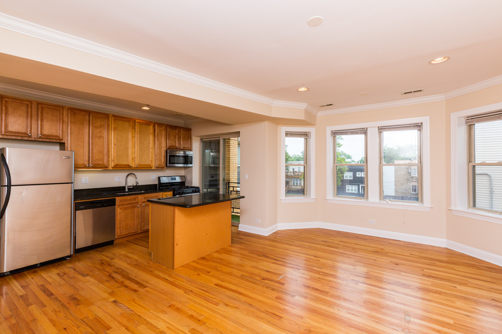 3510 W Cortland Street 4S