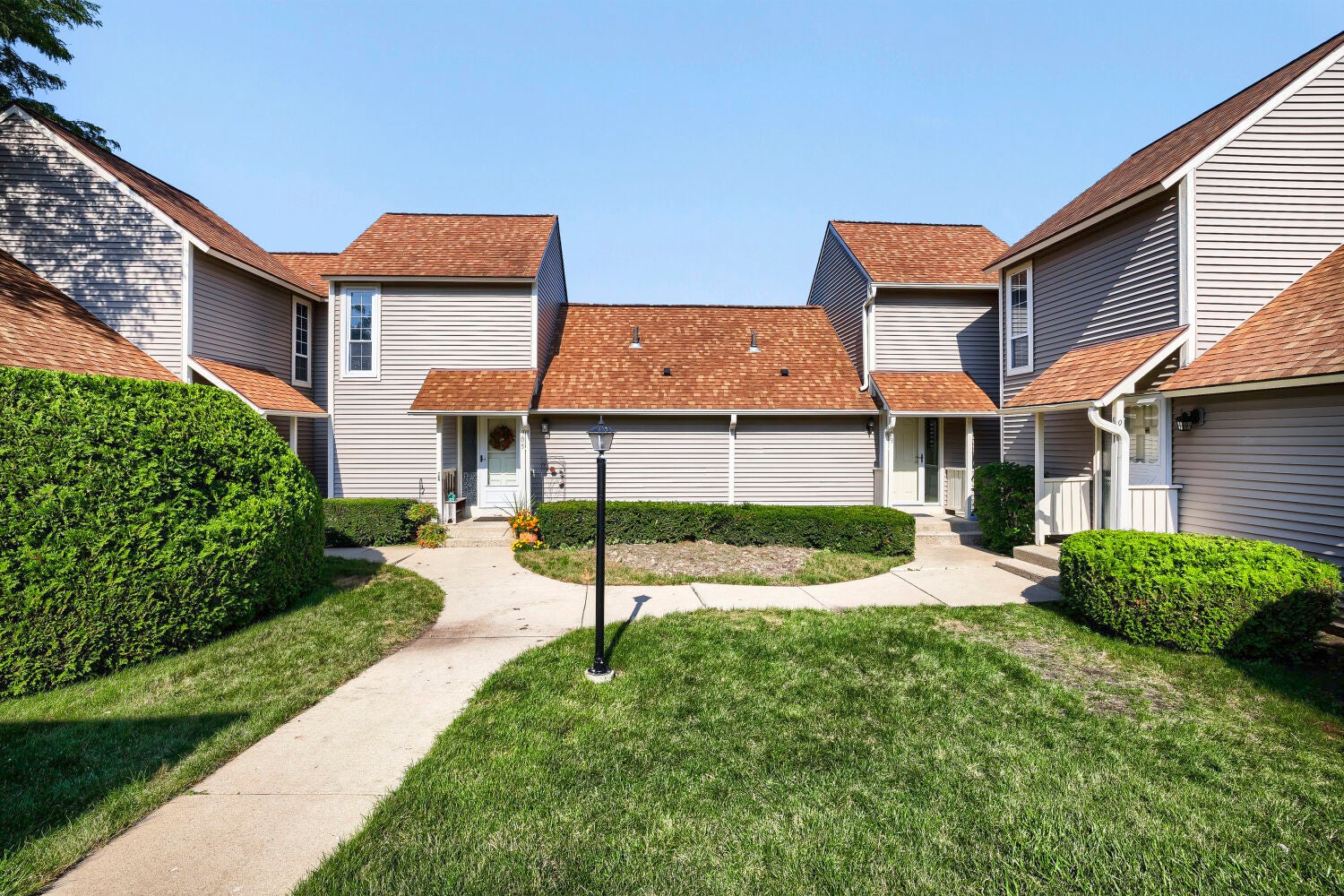 901 Vose Drive