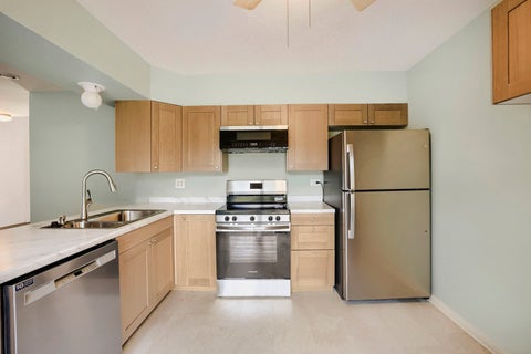 Tiny photo for 901 Vose Drive, Gurnee, IL 60031 (MLS # 12704503)