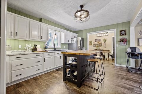 Tiny photo for 517 Sunrise Drive, Chenoa, IL 61726 (MLS # 12536311)