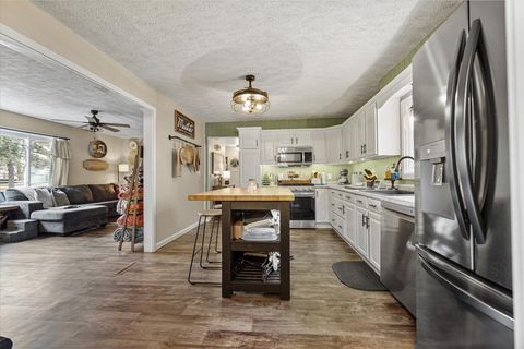 Tiny photo for 517 Sunrise Drive, Chenoa, IL 61726 (MLS # 12536311)