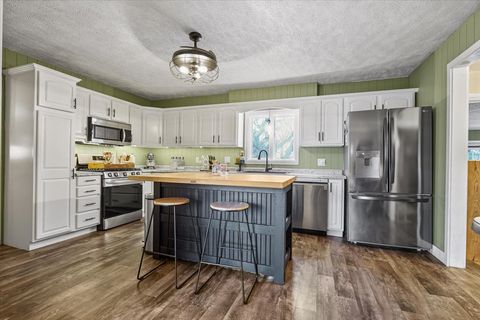 Tiny photo for 517 Sunrise Drive, Chenoa, IL 61726 (MLS # 12536311)