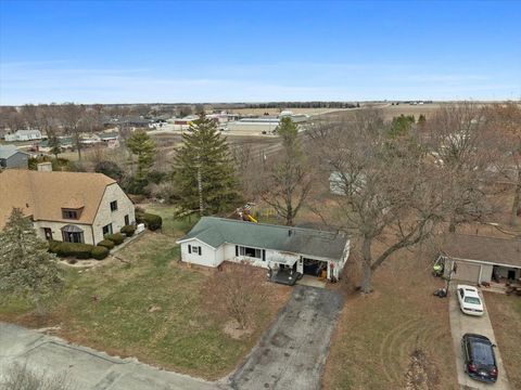 Tiny photo for 517 Sunrise Drive, Chenoa, IL 61726 (MLS # 12536311)