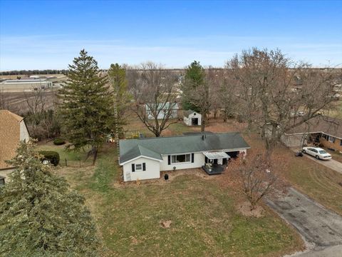 Tiny photo for 517 Sunrise Drive, Chenoa, IL 61726 (MLS # 12536311)