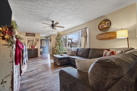 Tiny photo for 517 Sunrise Drive, Chenoa, IL 61726 (MLS # 12536311)