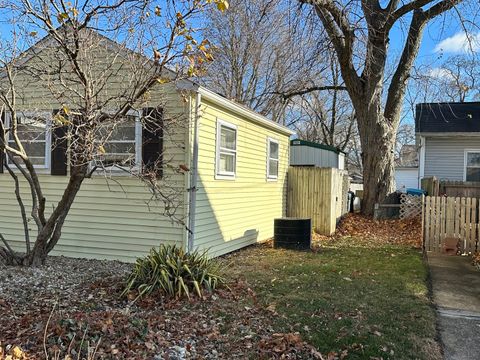 Tiny photo for 616 N Oak Street, Pontiac, IL 61764 (MLS # 12524802)